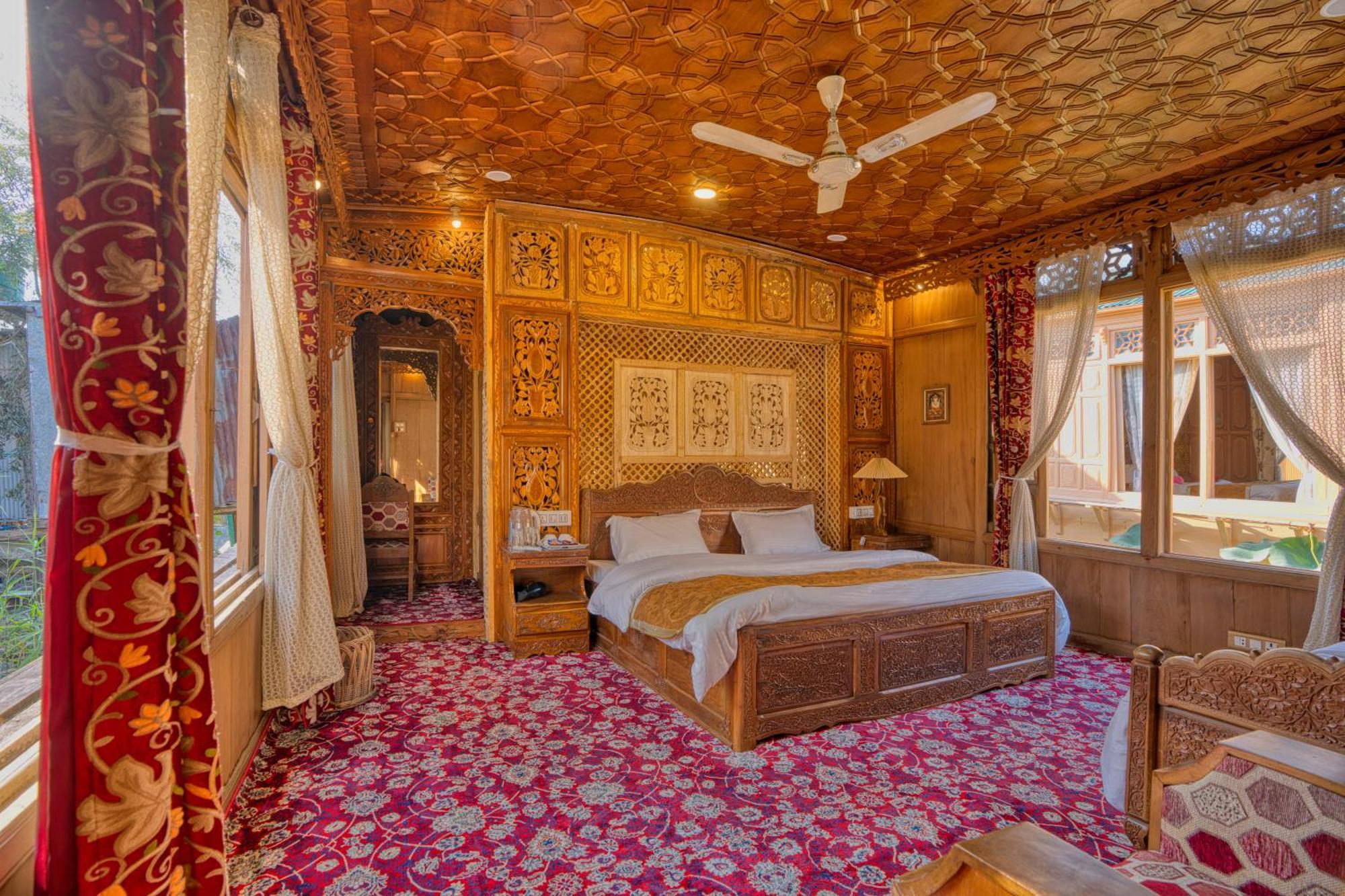 Best View Group Of Houseboats Srinagar  Luaran gambar