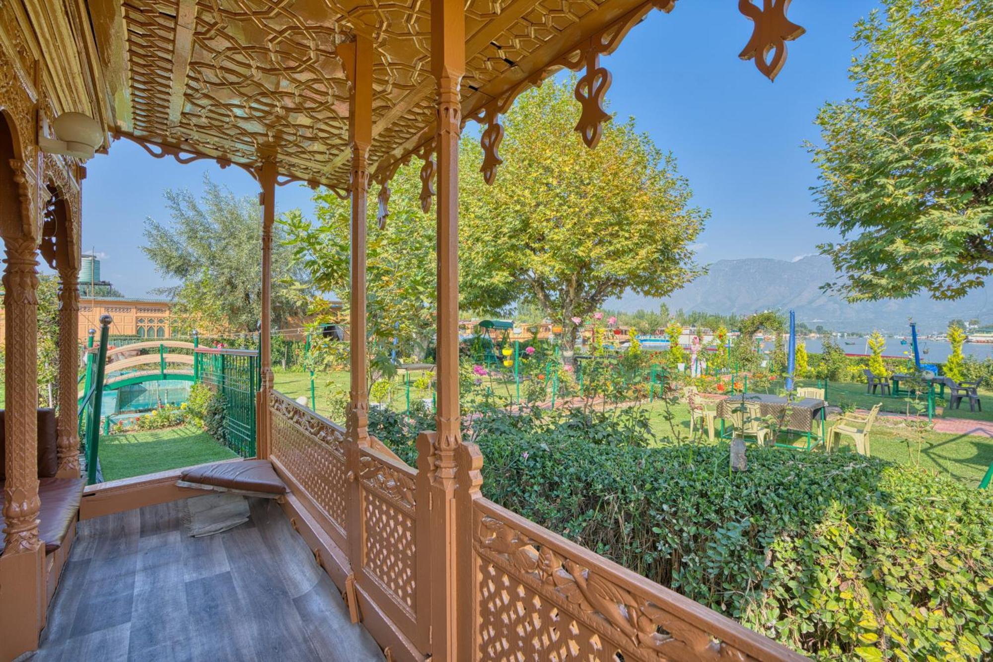 Best View Group Of Houseboats Srinagar  Luaran gambar